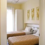 Apartamento White - Metro C Roma